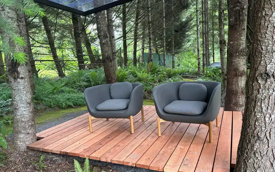 Creative Design Ideas for Small Outdoor Spaces | Crescent Garden InOu Furniture